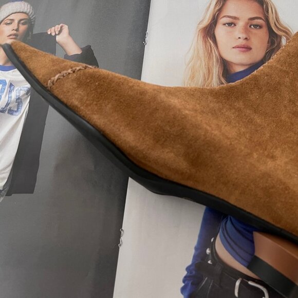 LATTELIER Brown Suede Leather Booties/Pointed Toe/Unique Heel: NWOB! Size 39 - Picture 6 of 10